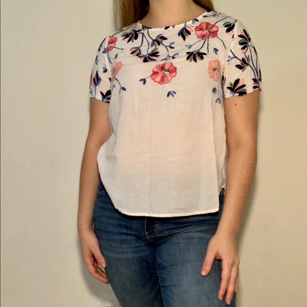 Embroidered top - Picture 2 of 2